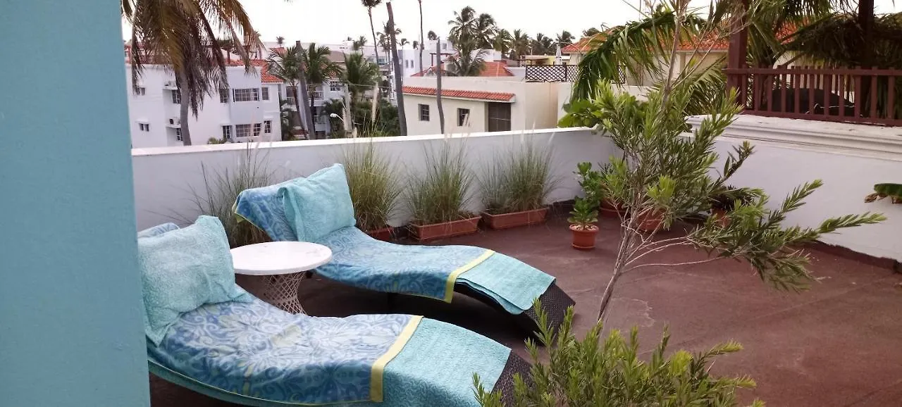 Guest house Clothing Optional All Male Carribean Nude Escape